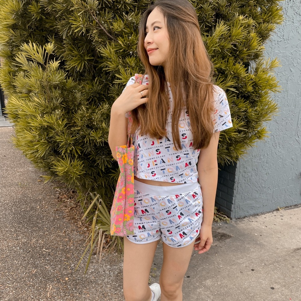 Used Tommy Jeans SET tee and short size XS
